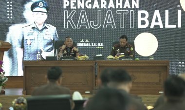 Pengarahan Kajati Bali Dr. Ketut Sumedana: “Membangun Penegakan Hukum dengan Kearifan Lokal”