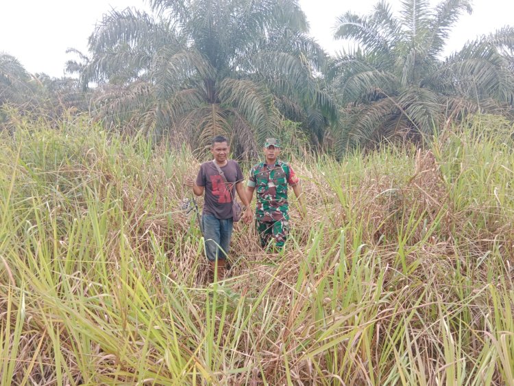 Babinsa Kodim 0301/Pbr Sosialisasikan Dampak Karlahut Pada Warga Binaan
