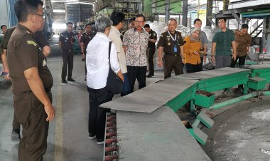 Komjak Tinjau Sejumlah Lokasi Tambang Timah