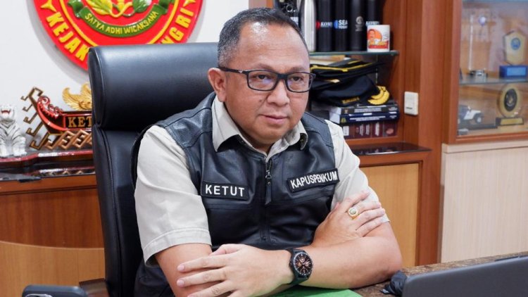 Kejaksaan Agung Memeriksa 5 Orang Saksi  Terkait Perkara Komoditas Timah