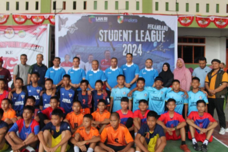 Dandim Pekanbaru Hadiri Pembukaan Liga Pelajar Tahun 2024 di SMK Taruna Satria 