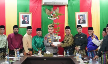 Perkuat Sinergitas,Kapolda Riau Kunjungi Dan Silaturahmi ke LAM Riau