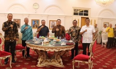Kasdim 0301/Pekanbaru Hadiri Silaturahmi Strategis Bersama Gubernur Riau dan UIR