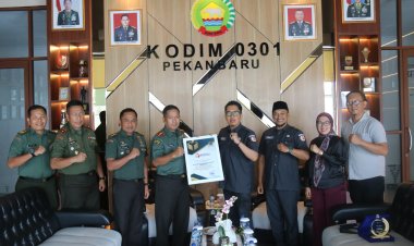 Kodim 0301/Pbr Terima Penghargaan dari Bawaslu atas Peran Aktif dalam Pilkada 2024