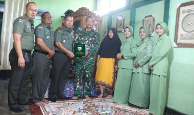 Dandim 0301/Pbr Serahkan Bantuan Pangdam I/BB Kepada Personel dan Keluarga Yang Sakit