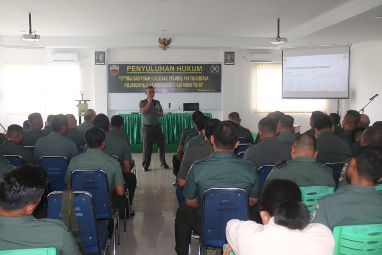 Kodim 0301/Pbr Menerima Penyuluhan Hukum dari Kumdam I/Bukit Barisan