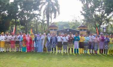 Kasdim Wakili Dandim 0301/Pbr, Hadiri Apel Hari Jadi ke-68 Provinsi Riau