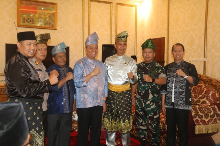 Dandim 0301/Pekanbaru Hadiri Silaturahmi LAMR, Tekankan Pentingnya Persatuan dan Gotong Royong