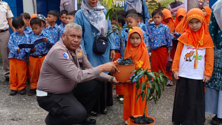 Ditlantas Polda Riau Tanamkan Budaya Tertib Lalu Lintas dan Cinta Lingkungan Sejak Usia Dini