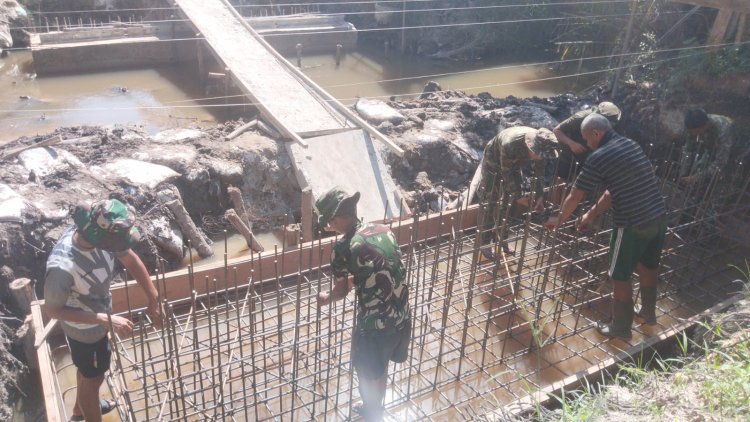 Pengecoran dan Perakitan Besi Pondasi Jembatan Garuda Armco Terus Berjalan