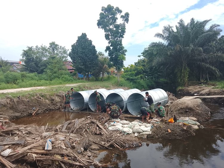 TNI dan Masyarakat Bersinergi Wujudkan Jembatan Garuda yang Kokoh dan Aman