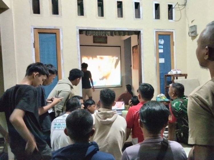 Babinsa Hadir di Tengah Warga, Nobar Piala Dunia Jadi Ajang Memperkuat Persaudaraan