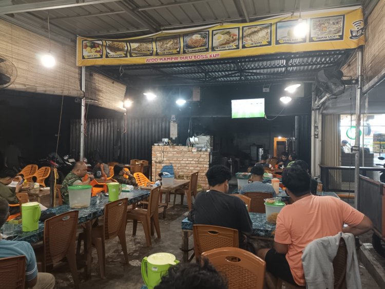 Kodim 0301/Pekanbaru Gelar Nobar Perebutan Juara 3, Perkuat Sinergi dengan Masyarakat