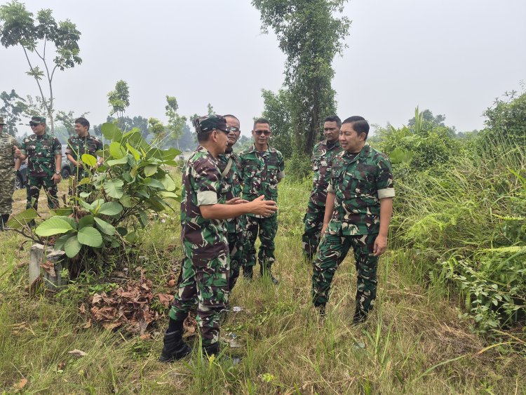 Patroli Pencegahan Karhutla, Tim Penyuluh Mabes TNI Sambangi Meranti Pandak
