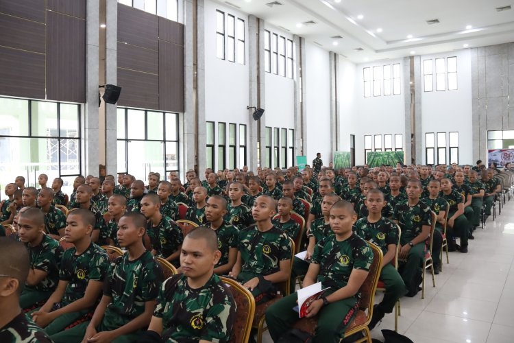 Kodam XIX/Tuanku Tambusai Perkuat Edukasi Kegawatdaruratan Melalui Pelatihan BHD Bersama Mabes TNI