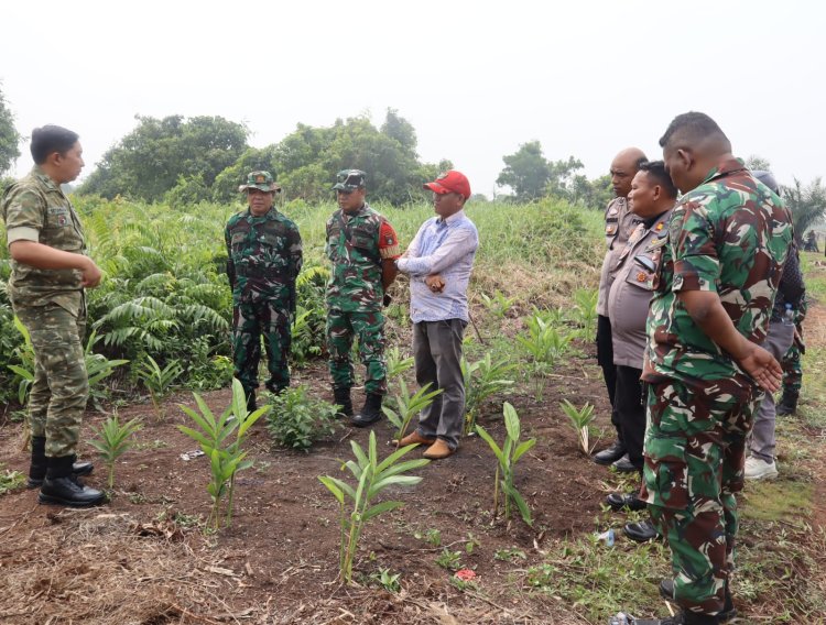 Tim Penyuluh Mabes TNI Bangun Kesadaran Warga melalui Komsos Pencegahan Karhutla
